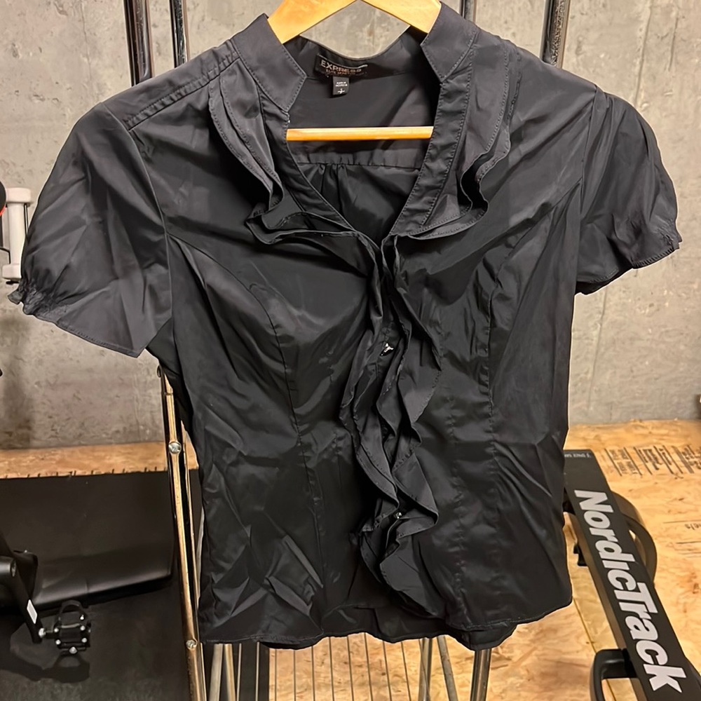 Express women’s fixed button shirt size small black